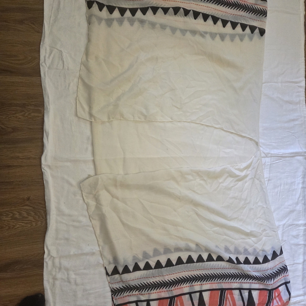 Geometric Patterned Fabric